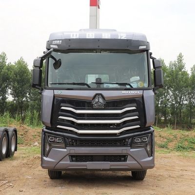 Bom preço. Direção esquerda Sinotruk Veículo especial usado Sinotruk HOWO MAX 6X4 530hp Trator de GNL on-line