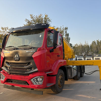 Bom preço. Trator Sinotruk 6x4 Hahan com motor de 380 HP e capacidade de tanque de combustível Rhd 450L personalizável on-line