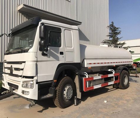 Bom preço. SINOTRUCK 4X2 5CBM Veículo especial de água Caminhão Transmissão manual Tipo 10 toneladas Carga nominal on-line