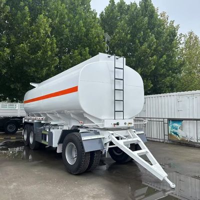 Bom preço. Novo pneu de 3 eixos 12r20 Modelo 12 pneus 40.000 litros 45.000 litros Tanque de combustível Semi-reboque (Color Cliente Opcional) on-line
